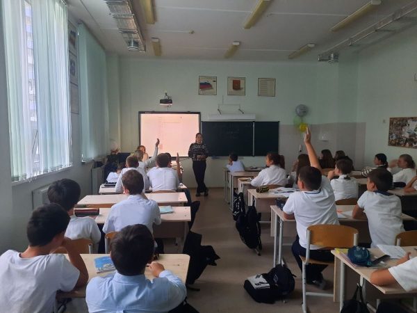 AI στα σχολεία: Ξεκινά πιλοτικά το πρόγραμμα ChatGPT Edu στην Ελλάδα