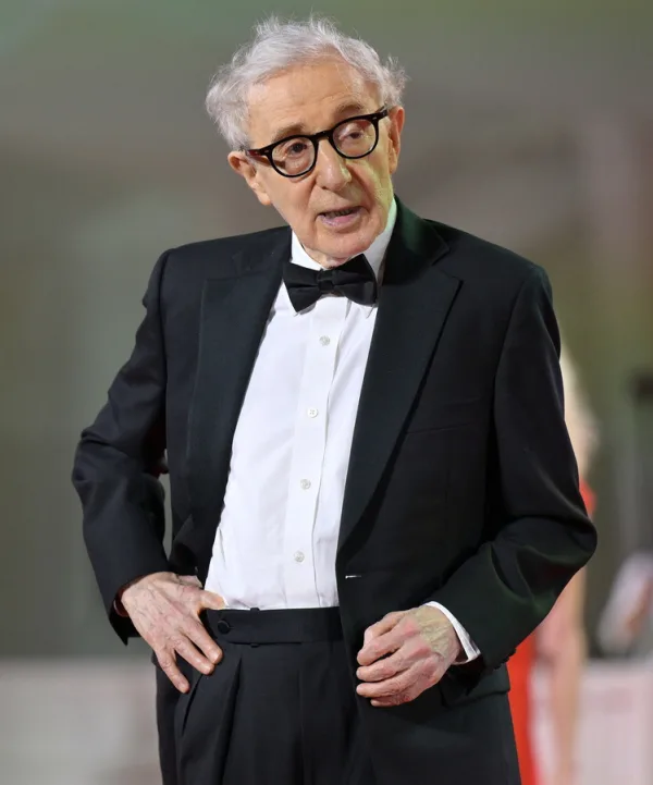 Ο σκηνοθέτης και συγγραφέας Woody Allen, με αφορμή την κυκλοφορία του νέου του βιβλίου What’s with Baum?.