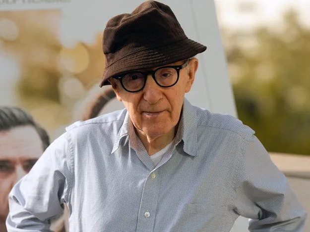 Ο σκηνοθέτης Woody Allen σε φωτογραφία από το ΑΠΕ-ΜΠΕ για τη νέα του ταινία στη Μαδρίτη.