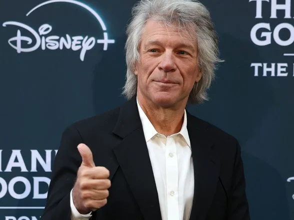 Ο Jon Bon Jovi σε επίσημη εμφάνιση, με αφορμή την αποκάλυψη για την πρώτη του εγγονή.