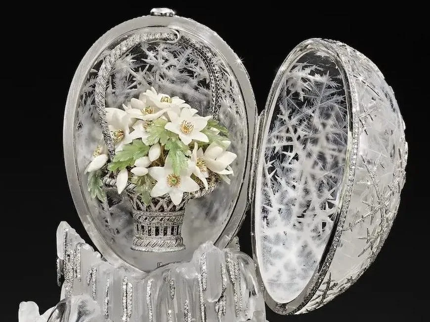 Το αυγό Fabergé του Τσάρου Νικόλαου Β’ με λουλούδια
