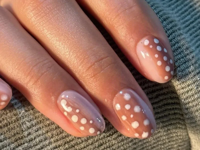 bambi_nails