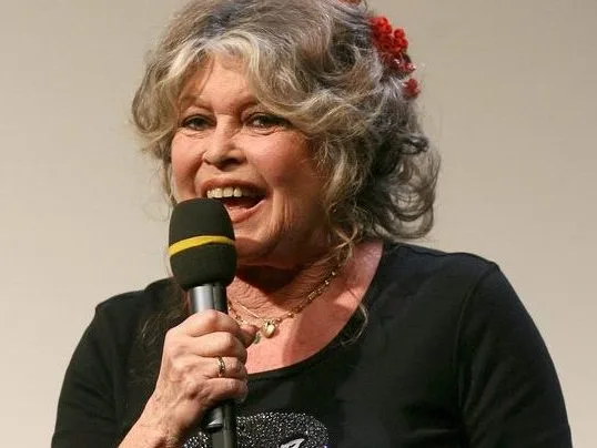 Η Γαλλίδα ηθοποιός Brigitte Bardot, η οποία νοσηλεύεται μετά από χειρουργική επέμβαση.