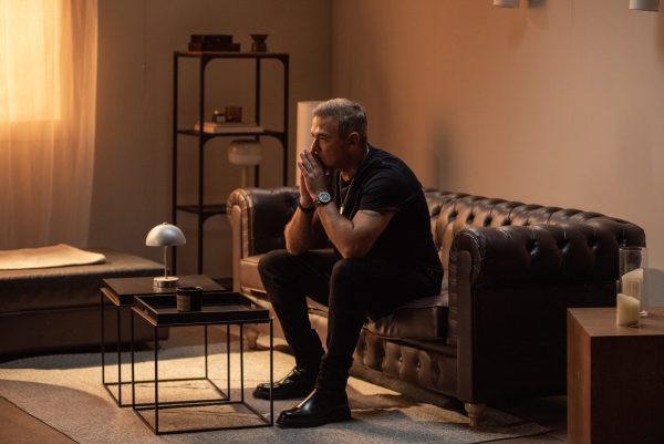 Αντώνης Ρέμος: Backstage φωτογραφίες από τα γυρίσματα του νέου videoclip «Δευτέρα»