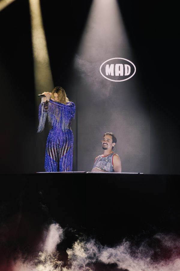Οι Vrettos Vrettakos, Katerina Duska και Yucatan έφεραν το Studio 54 πάνω στη σκηνή του MadWalk 2025 by Three Cents