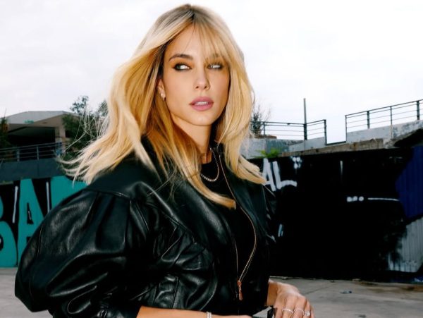 Δες τα χριστουγεννιάτικα δέντρα των celebrities και πάρε ιδέες για τη γιορτινή σου διακόσμηση