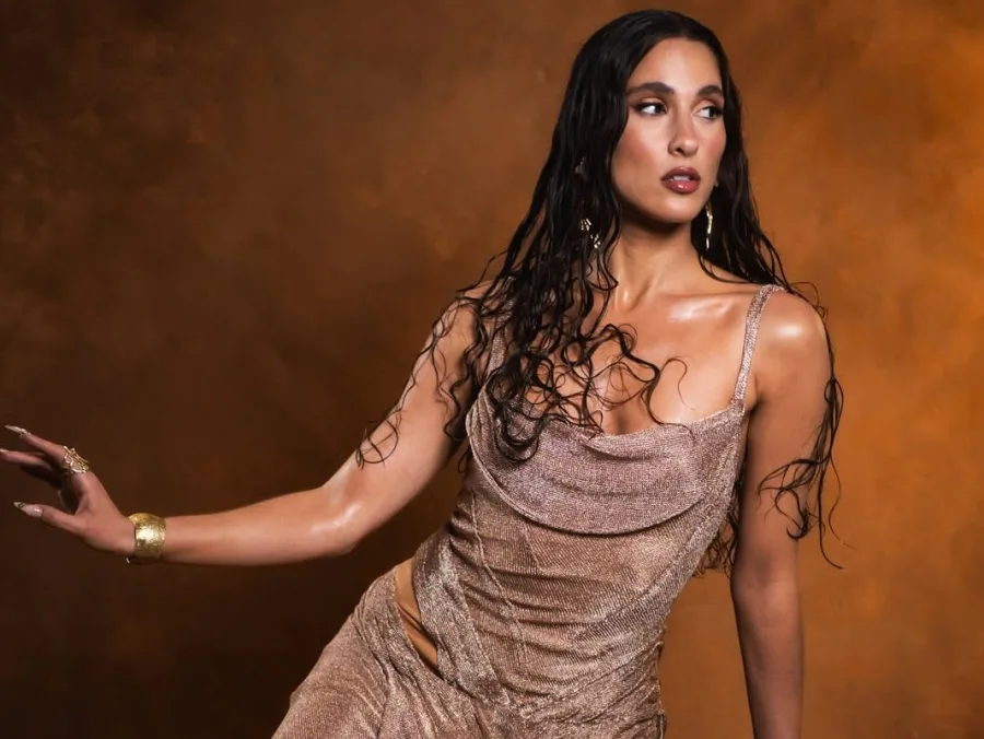 Η τραγουδίστρια Evangelia σε φωτογραφία από το Instagram της, με αφορμή τη συμμετοχή της στη Eurovision.