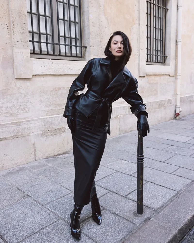 Η Pink Woman και η Evangelia επαναπροσδιορίζουν τη θηλυκή λάμψη στο MadWalk 2025 by Three Cents