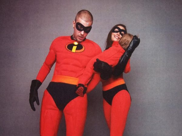 Halloween 2025: Οι μεταμορφώσεις Eλλήνων και ξένων celebrities που έκλεψαν τις εντυπώσεις