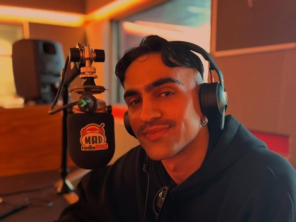 Ο Dr Chris στο Mad Radio 106,2: «Θέλω στο μέλλον να κάνω τη δική μου skincare σειρά»