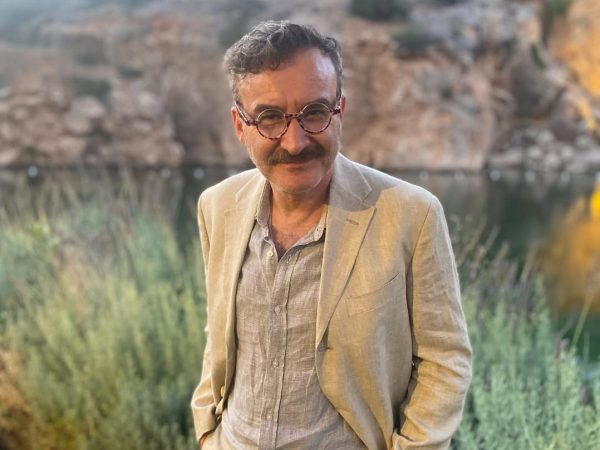 Νίκος Ορφανός: Η συγκινητική ανάρτηση για τη γέννηση της κόρης του και την προωρότητα