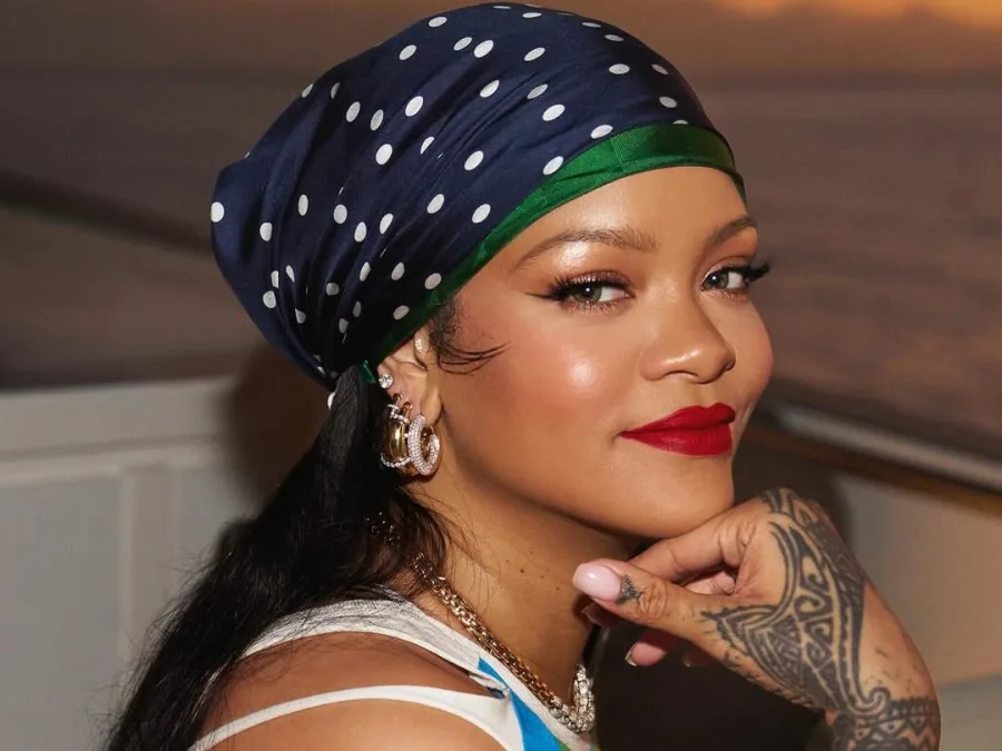 Η τραγουδίστρια Rihanna σε φωτογραφία από τον προσωπικό της λογαριασμό στο Instagram.