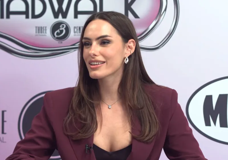 Η Όλγα Ντάλλα σε συνέντευξη στο MadWalk TV.