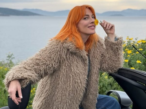 Η Σμαράγδα Καρύδη αποκάλυψε λεπτομέρειες για το επετειακό επεισόδιο του «Παρά Πέντε»