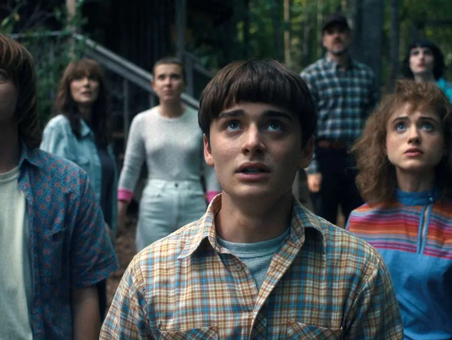 stranger things μισθοί