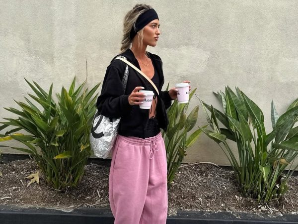 Tracksuits: Το ρούχο που επαναπροσδιορίζει την casual-chic αισθητική