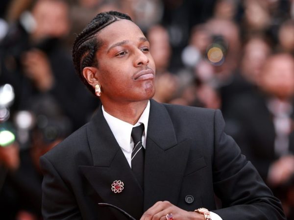 Ο A$AP Rocky αποκαλύπτει το εξώφυλλο του Don’t Be Dumb με την υπογραφή του Tim Burton
