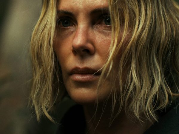 Apex: Κόβει την ανάσα το trailer της νέας ταινίας της Charlize Theron (video)