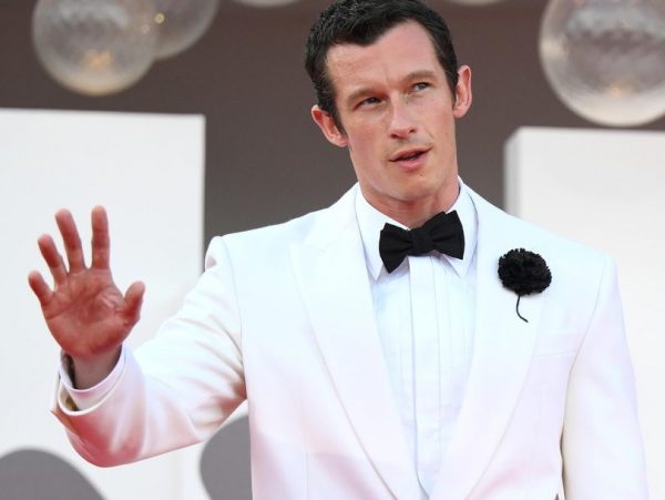 Ο Callum Turner αναδεικνύεται σε απόλυτο φαβορί για τον ρόλο του James Bond