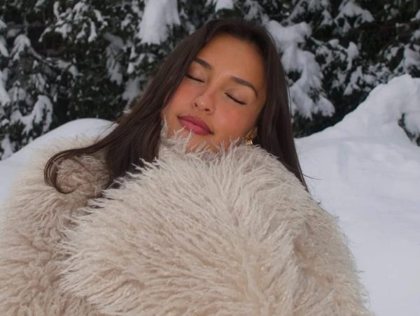 Mistletoe makeup: Το πιο ρομαντικό γιορτινό beauty trend για τις γιορτινές ημέρες