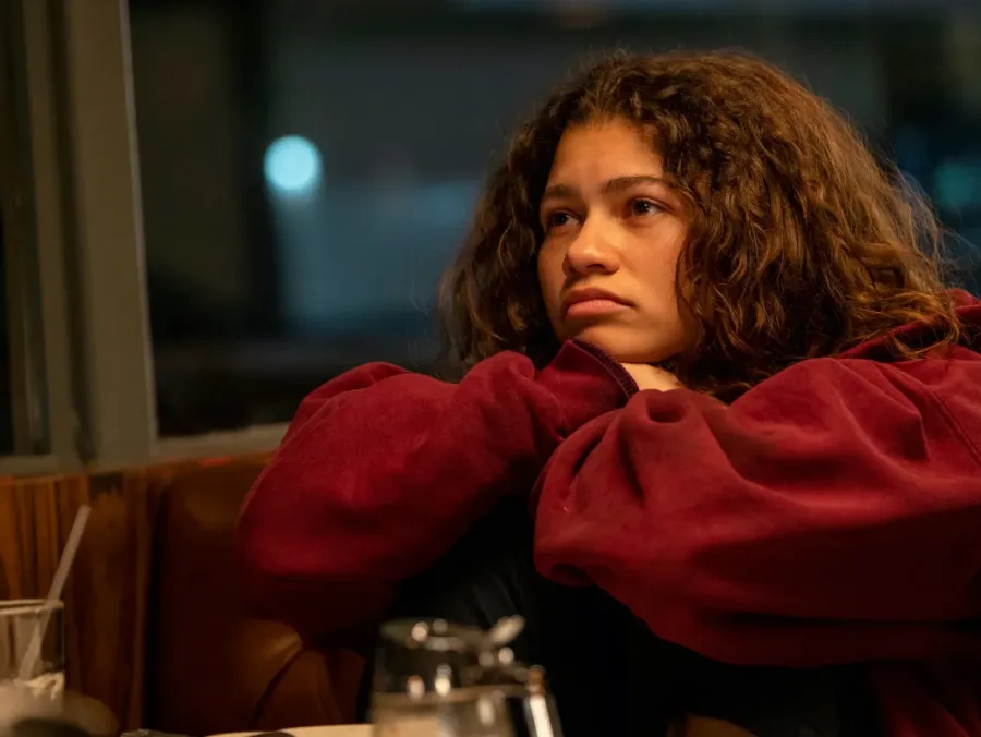 Η Zendaya ως Rue στη σειρά Euphoria.