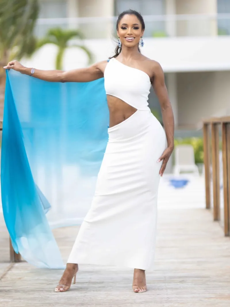 Η Miss Jamaica, Δρ. Gabrielle Henry, σε φωτογραφία από τον προσωπικό της λογαριασμό στο Instagram.