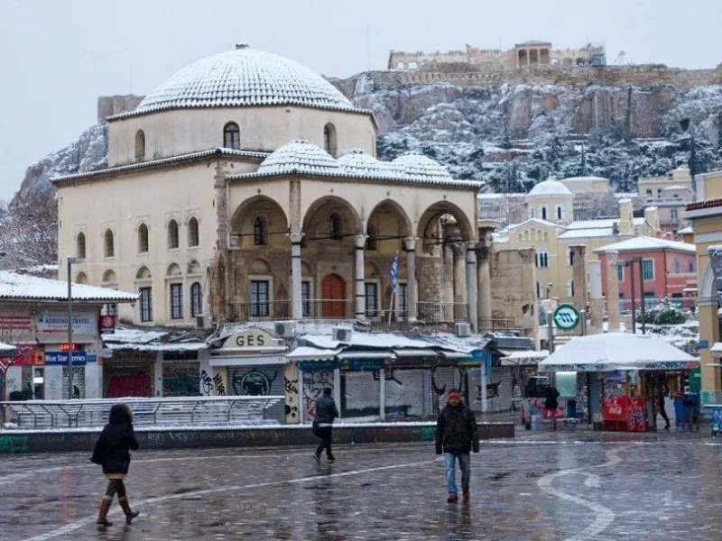 Με βροχές και τσουχτερό κρύο θα γιορτάσουμε φέτος τα Χριστούγεννα - Αναλυτικά η πρόγνωση του καιρού