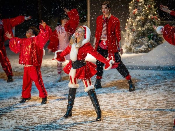 Iστορικό ρεκόρ για Kylie Minogue – Ξεπερνά Madonna και Mariah και ισοφαρίζει με Elvis Presley
