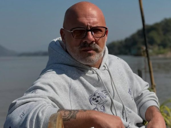 Νίκος Μουτσινάς: Η αποκάλυψη για την ανεπιτυχή προσπάθεια μονογονεϊκής οικογένειας – «Το κράτος δεν με βοήθησε»