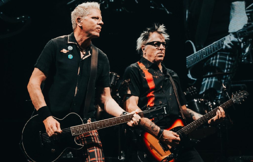 Οι The Offspring ξεσήκωσαν 20.000 θεατές στην Αθήνα – Το πιο εκρηκτικό live του καλοκαιριού στο Release Athens Festival (photo & video)