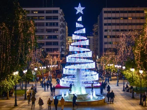 Χριστούγεννα στην πόλη: 5 τρόποι να νιώσεις τη μαγεία των γιορτών σαν να είσαι στο εξωτερικό
