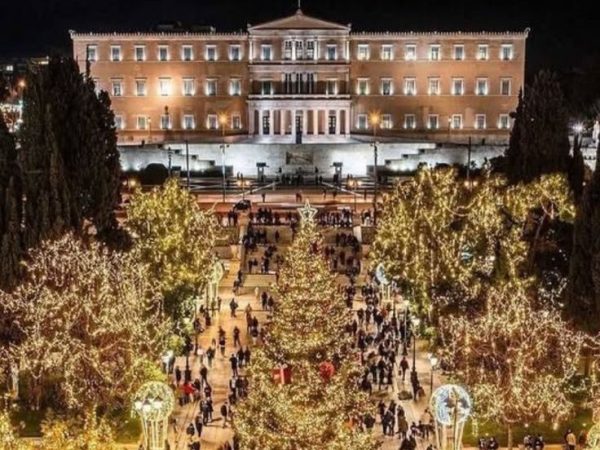 Πρωτοχρονιά 2025: 3+1 δωρεάν εκδηλώσεις για την αλλαγή του χρόνου