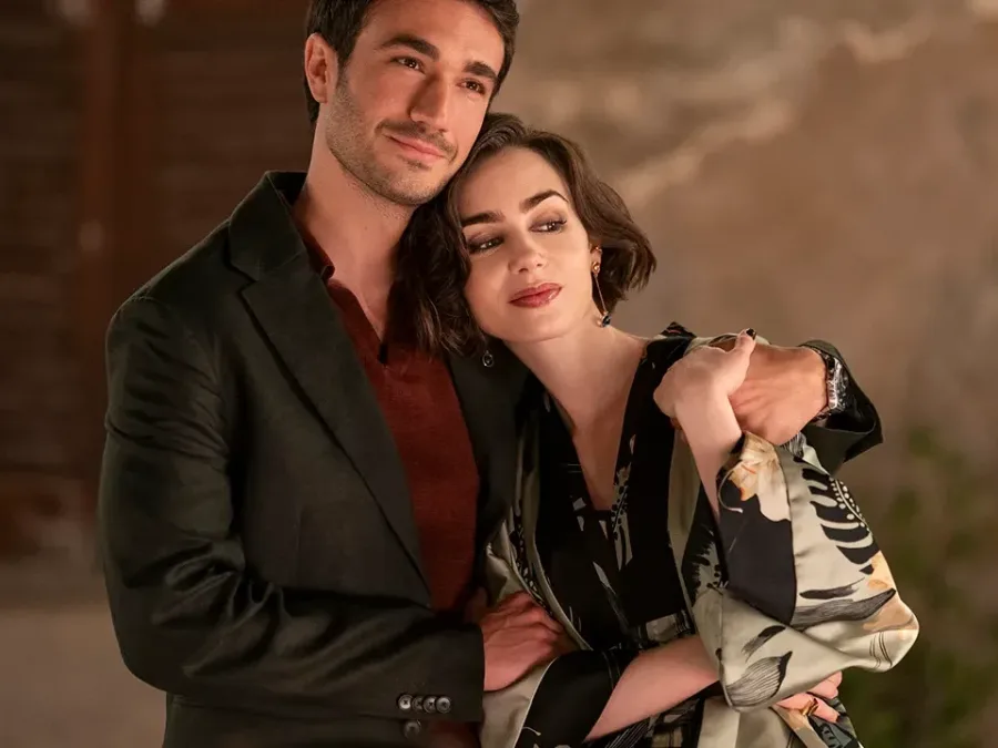 Οι νέες ταινίες και σειρές του Netflix που θα σε κρατήσουν μέσα τα Χριστούγεννα