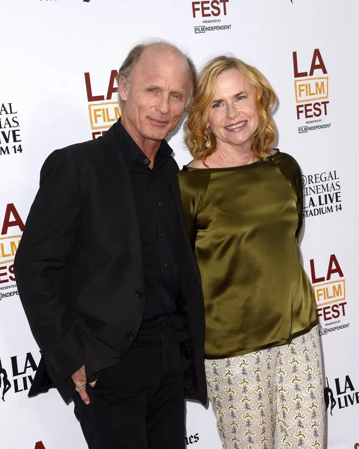 Ο Ed Harris και η σύζυγός του Amy Madigan σε κοινή τους εμφάνιση.
