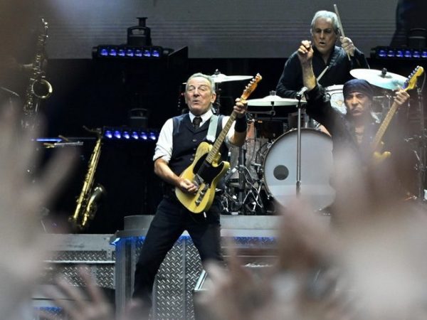 Ο Bruce Springsteen κυκλοφόρησε τραγούδι διαμαρτυρίας κατά της ICE (Video)