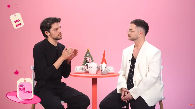 Ο Αλέξανδρος Πιεχόβιακ στο Spill The Tea: «Μας έχουν κάνει μεγάλο κακό τα social media»