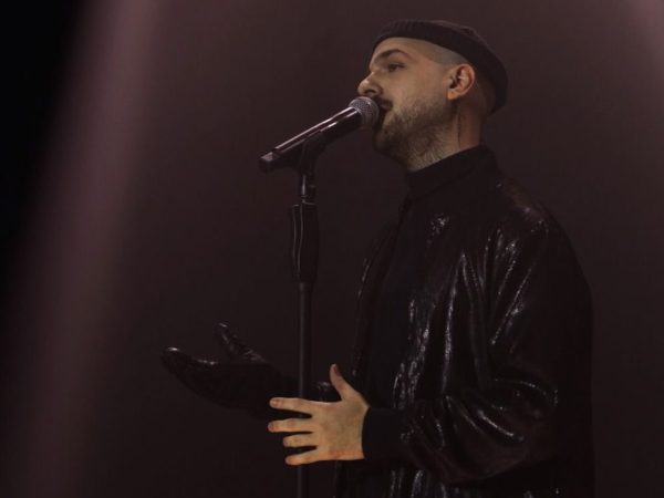Ο Apon προκαλεί σάλο στα social media με το teaser του νέου album