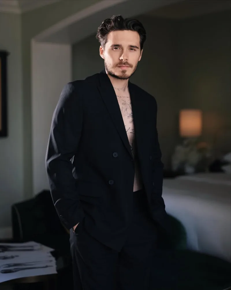 Πορτρέτο του Brooklyn Beckham από τον προσωπικό του λογαριασμό στο Instagram.