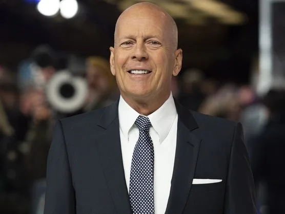 Ο ηθοποιός Bruce Willis σε επίσημη εμφάνιση, ο οποίος πάσχει από μετωποκροταφική άνοια.