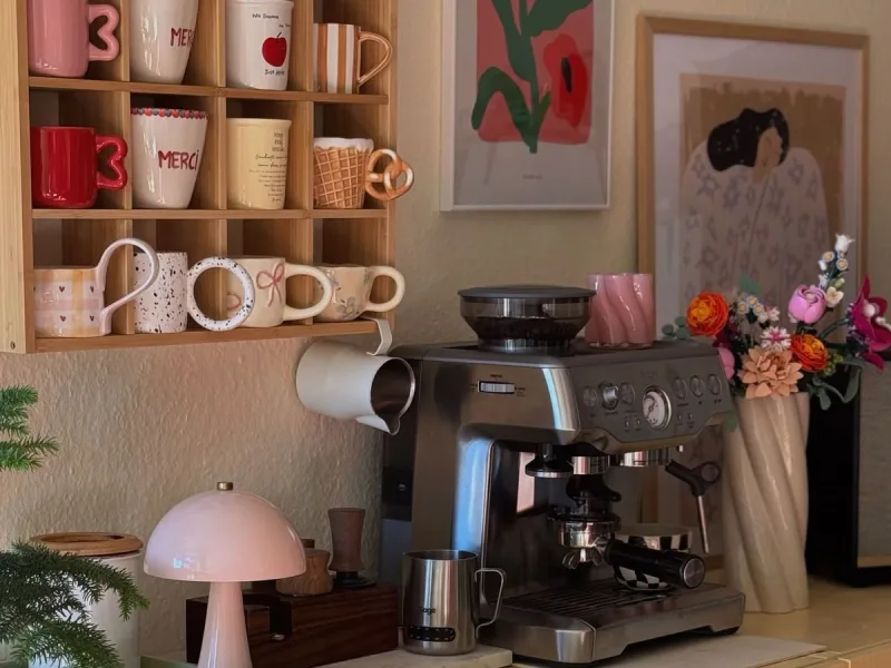 Θες coffee corner στο σπίτι σου; Δες πώς να το φτιάξεις οικονομικά και με στυλ