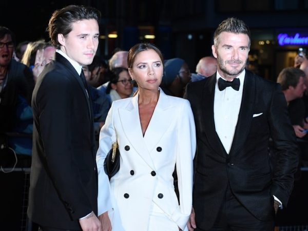 Τελεσίγραφο του Brooklyn Beckham στους γονείς του David και Victoria: «Θα μου μιλάτε μέσω δικηγόρων»