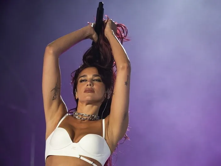 Η Dua Lipa και ο Harry Styles σε κοινή εμφάνιση, με αφορμή τις φήμες για συνεργασία στο νέο του album.