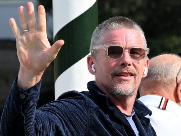 Ethan Hawke: «Με τον Richard Linklater ετοιμάζουμε ταινία που θα αφήσει εποχή»