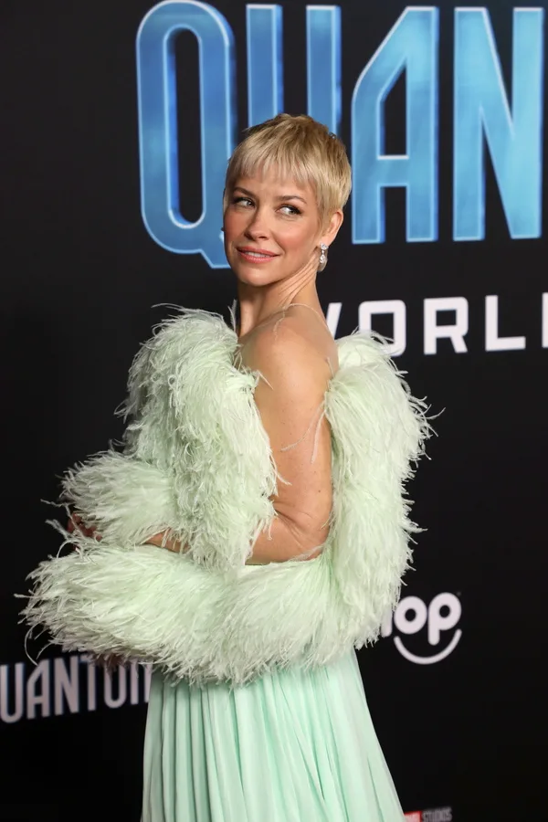 Η ηθοποιός Evangeline Lilly, η οποία αποκάλυψε ότι υπέστη εγκεφαλική βλάβη μετά από σοβαρό ατύχημα.
