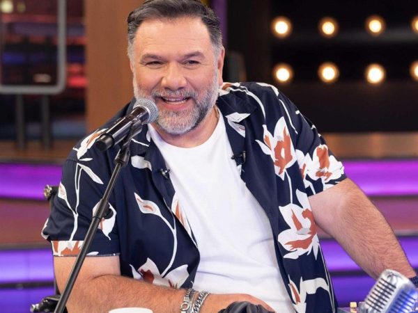 Πέθανε η μητέρα του Γρηγόρη Αρναούτογλου – Η συγκινητική ανάρτησή του