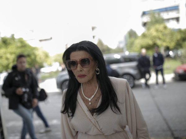 Στο νοσοκομείο η Ζωζώ Σαπουντζάκη