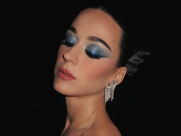 Η Katy Perry φιλά τον Justin Trudeau σε φωτογραφία που μοιράστηκε στο Instagram