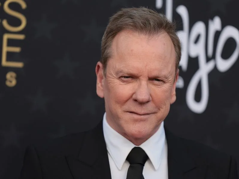 Ο ηθοποιός Kiefer Sutherland σε φωτογραφία από το ΑΠΕ-ΜΠΕ μετά τη σύλληψή του.