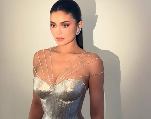 Η πιο ακραία Hermès συλλογή της Kylie Jenner «έριξε» το διαδίκτυο