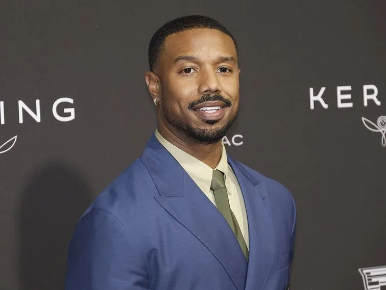Ο ηθοποιός Michael B. Jordan σε επίσημη εμφάνιση για την ταινία Sinners.